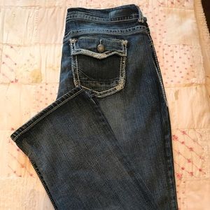 Women’s size 36L jeans from Buckle